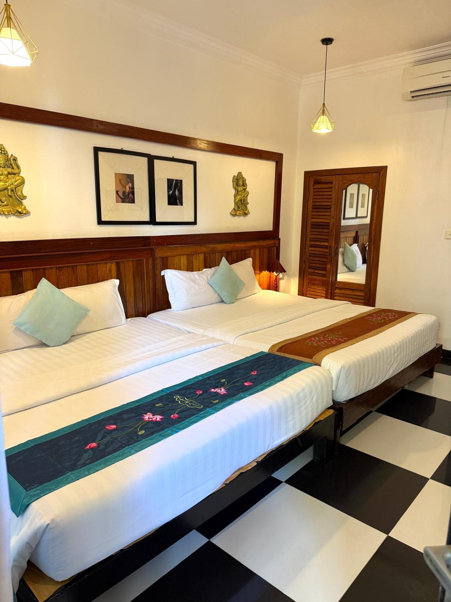 Asanak D'Angkor Boutique Hotel Siem Reap Exterior photo