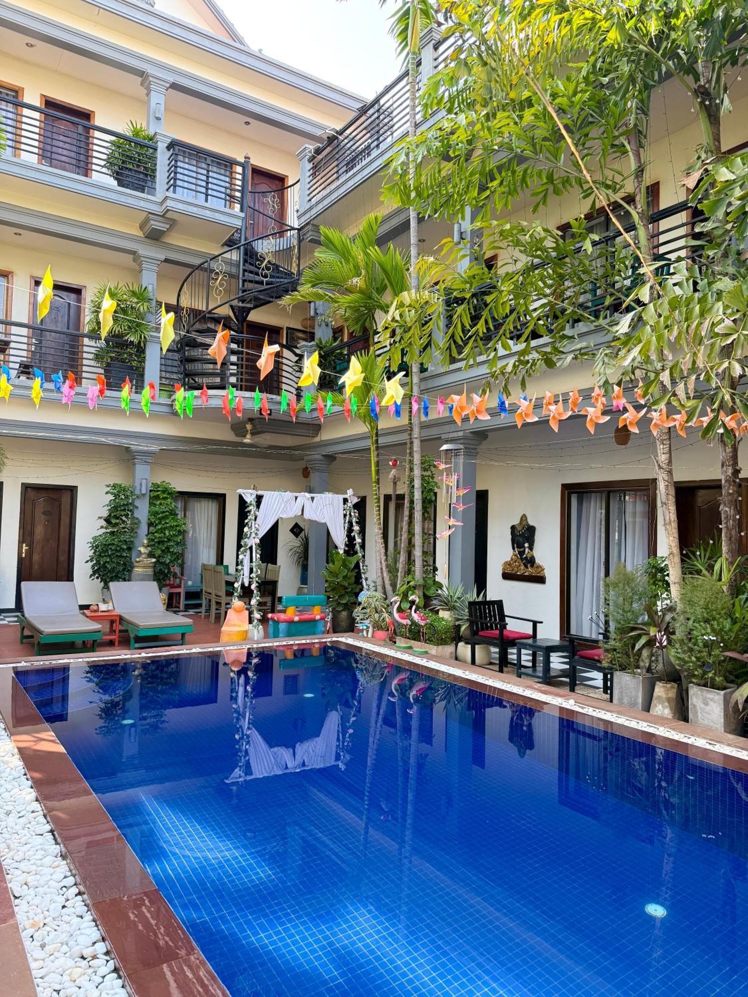 Asanak D'Angkor Boutique Hotel Siem Reap Exterior photo